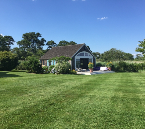 GreenField Landscapers - East Hampton, NY