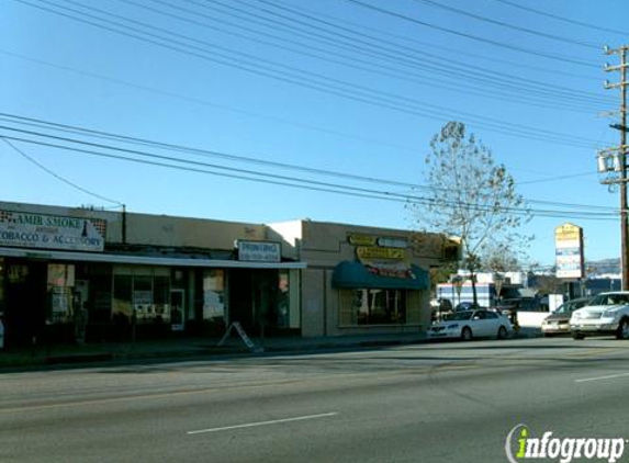 Audio Video Center - Reseda, CA