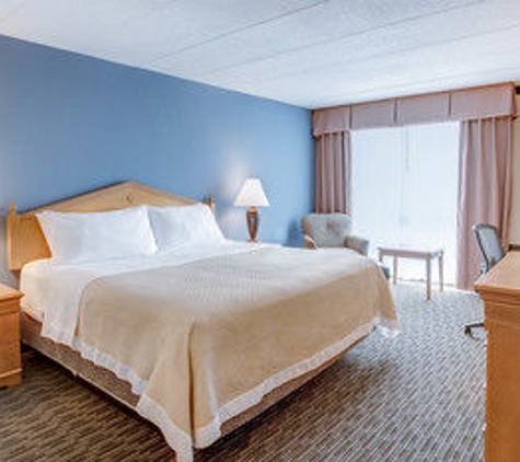 Days Hotel by Wyndham Toms River Jersey Shore - Toms River, NJ