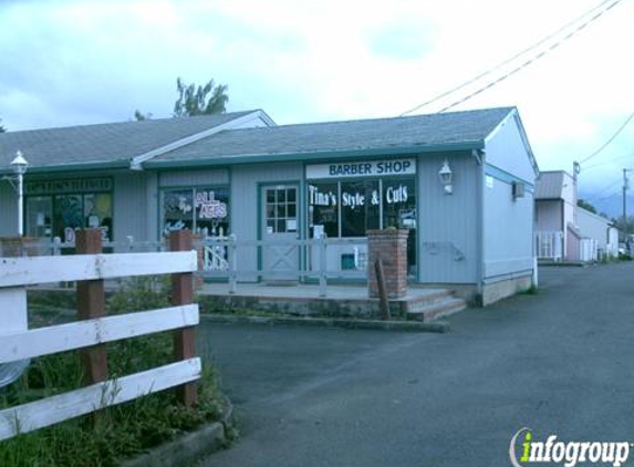 Tina's Barber Shop - Molalla, OR