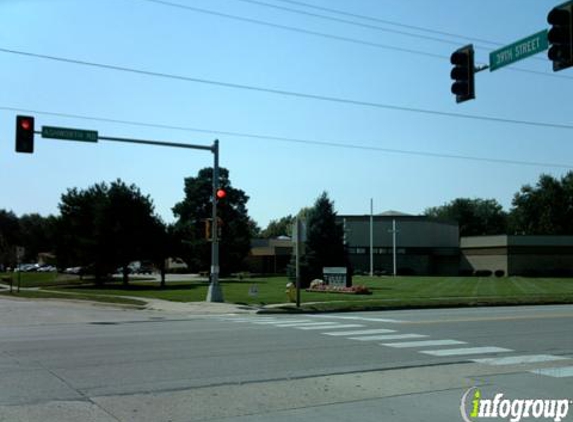 Shepherd of Valley Lutheran Church - West Des Moines, IA