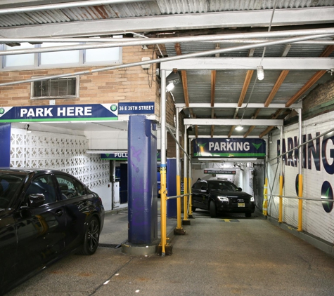 Centerpark East 38th Street Parking Garage - New York, NY