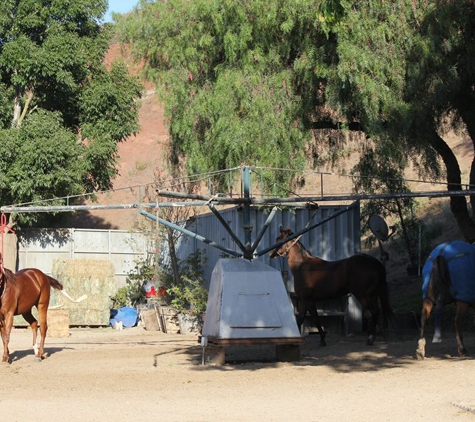Rancho Linda Mio Horse Boarding & Training Facility - Simi Valley, CA