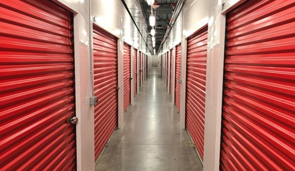 Life Storage - Las Vegas, NV