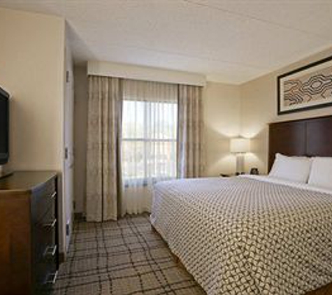 Embassy Suites by Hilton Cleveland Beachwood - Beachwood, OH