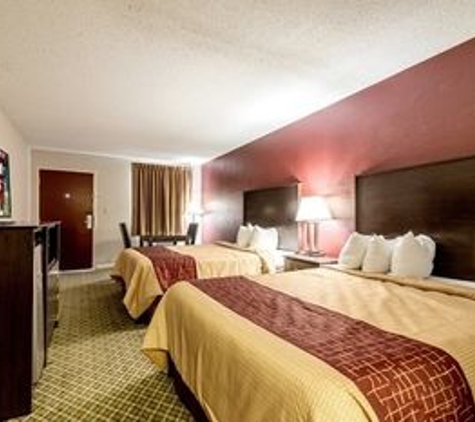 Red Roof Inn - Sylacauga, AL