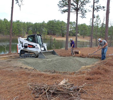 Brooks Hauling, Grading, & Landscaping, LLC - Pinebluff, NC