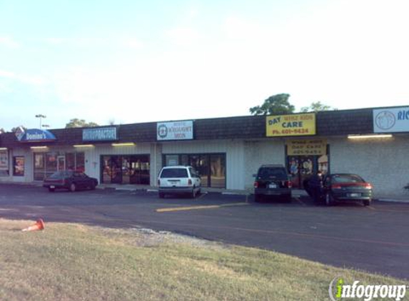 Austin Shoe Hospital - Cedar Park, TX