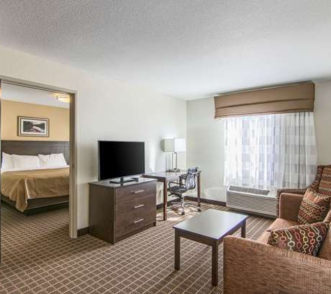 Sleep Inn & Suites West-Near Medical Center - Rochester, MN