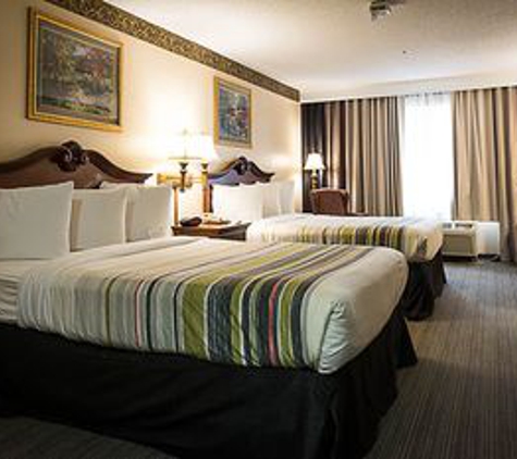 Country Inns & Suites - Waldorf, MD