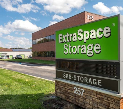 Extra Space Storage - Saint Peters, MO