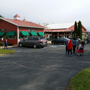 Royal Oak Farm Orchard - Harvard, IL