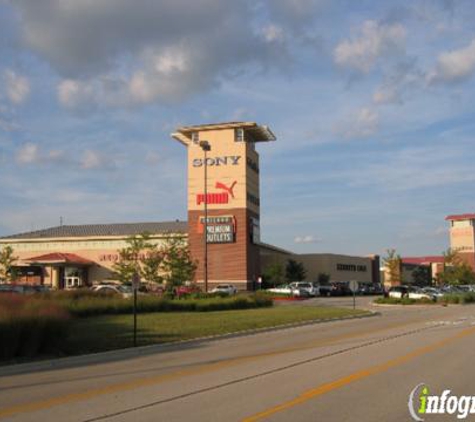 Lindt Chocolate Shop - Aurora, IL