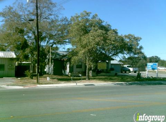 Animal Care Center of Hays County - San Marcos, TX