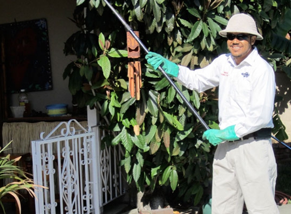 Pests R US Pest Control - Winnetka, CA