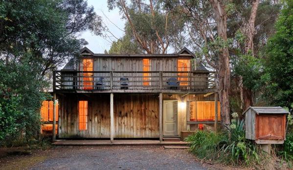 Crayfish Creek Caravan Park and Holiday Cabins - Crayfish Creek, TAS