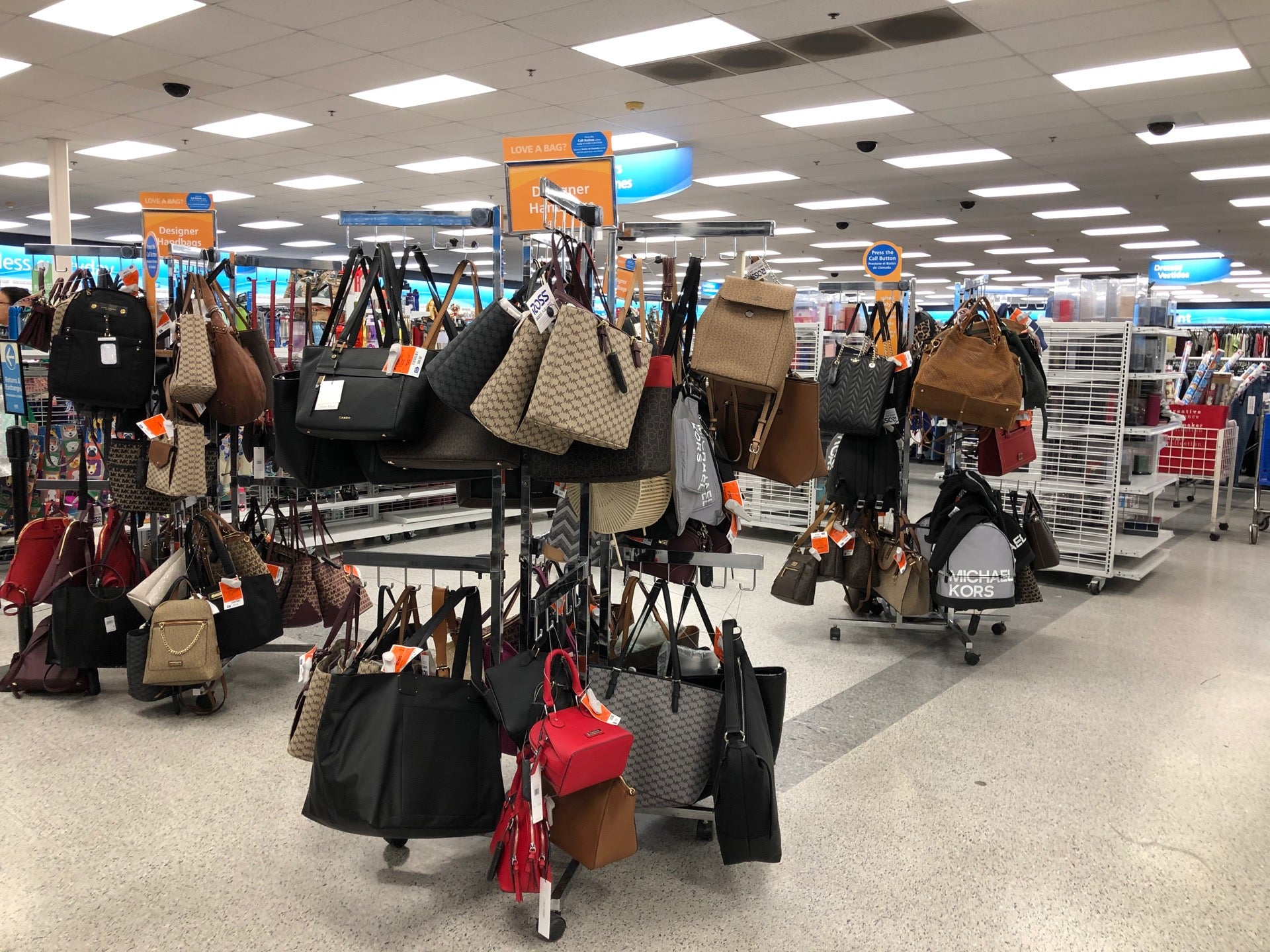 Ross for less department clearance store