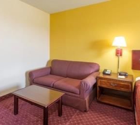 Days Inn by Wyndham Tappahannock - Tappahannock, VA