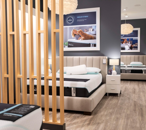 Tempur-Pedic Flagship Store - Naples, FL