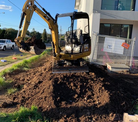 6 Axis Pty Ltd - Greenacre, NSW. Excavation, Benching, Trimming, Site Cuts, Footings, Trenches