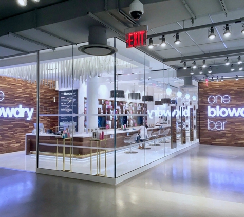 oneblowdrybar (Macys Herald Square) - New York, NY