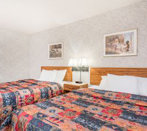 Days Inn - Hurley, WI