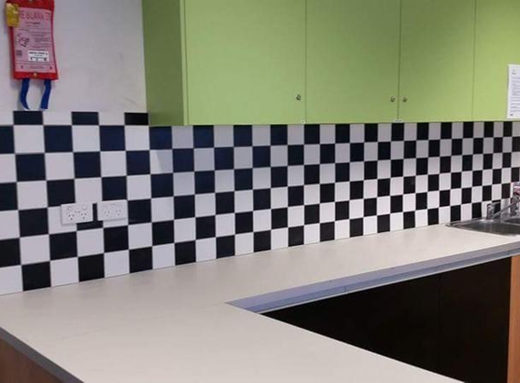 Orange Fever Tiling - Bertram, WA. Kitchen splashback