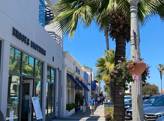 Brooks Brothers - La Jolla, CA