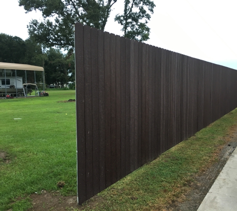 PREMIUM FENCING & LAWN SERVICES - Crowley, LA