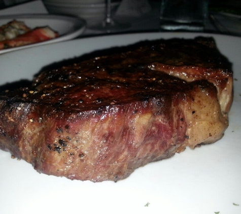 Fleming's Prime Steakhouse & Wine Bar - Houston, TX