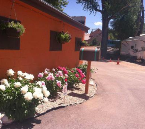 Pikes Peak RV Park - Manitou Springs, CO