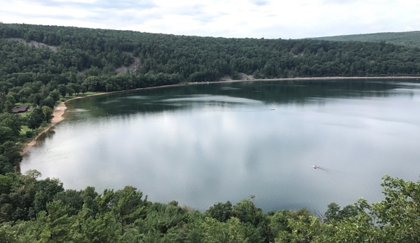 Devils Lake Ice Age Camp Store - Baraboo, WI