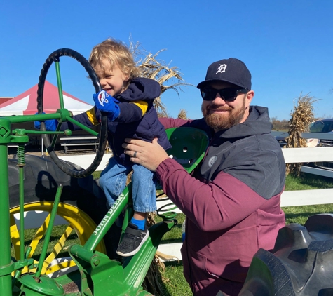 Three Cedars Farm - Northville, MI