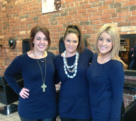 Pure Envy & Co (formerly Salon Elan Hair Studio) - Maffra, VIC