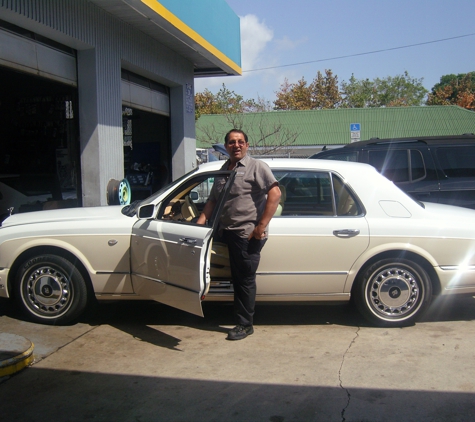 Mario & Sons Tires And Auto Repairs - Pompano Beach, FL