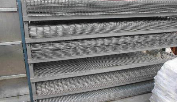 Herzog Steel - Mitchell, ACT. Wide variety of galvanized mesh.
