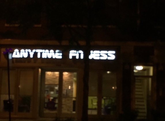 Anytime Fitness - Chicago, IL