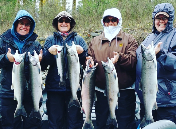 Rip Some Lips Guide Service - Salkum, WA. Rip'n some lips with the ladies.