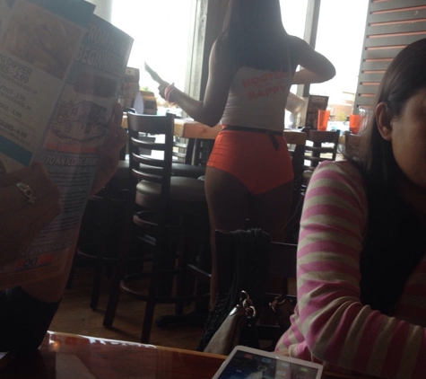 Hooters - Lexington, KY