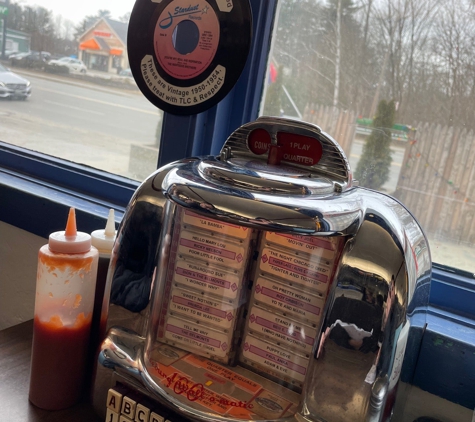 Brunswick Diner - Brunswick, ME