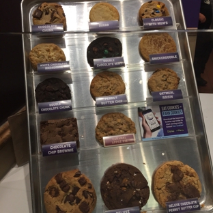 Insomnia Cookies - Miami Beach, FL