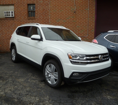 Len's Auto Body & Painting - Philadelphia, PA. 2019 VW Atlas