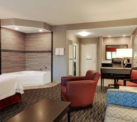 Hampton Inn & Suites Temecula - Temecula, CA