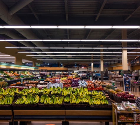 Lucky Supermarket - Hayward, CA