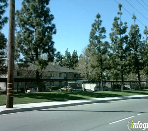 Creekside Village Apartment Homes - San Bernardino, CA