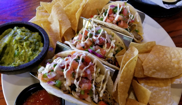 Wild Bills Sports Saloon - Apple Valley, MN. Carne Asada Tacos