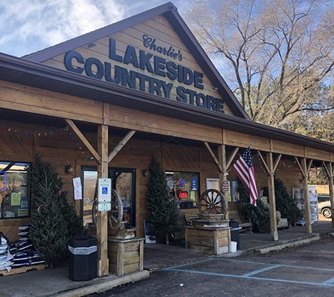 Charlie's Lakeside Country Store - Merrimac, WI