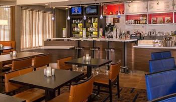 Courtyard by Marriott - Richmond, VA