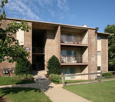 Columbia Park Apartments - Landover, MD