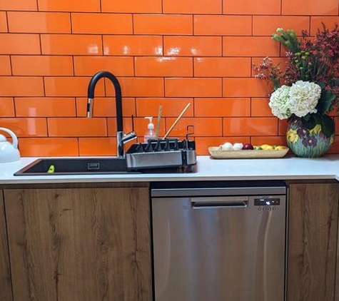 Pete Can Do It - Adamstown, NSW. Kitchen after